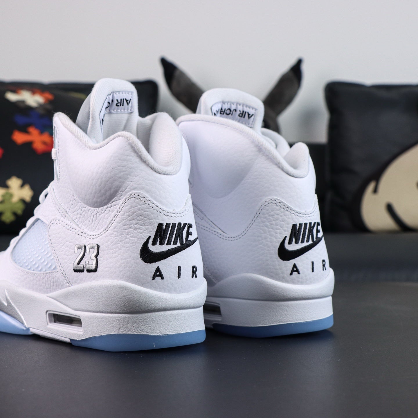 Jordan 5 Retro 'Metallic White'