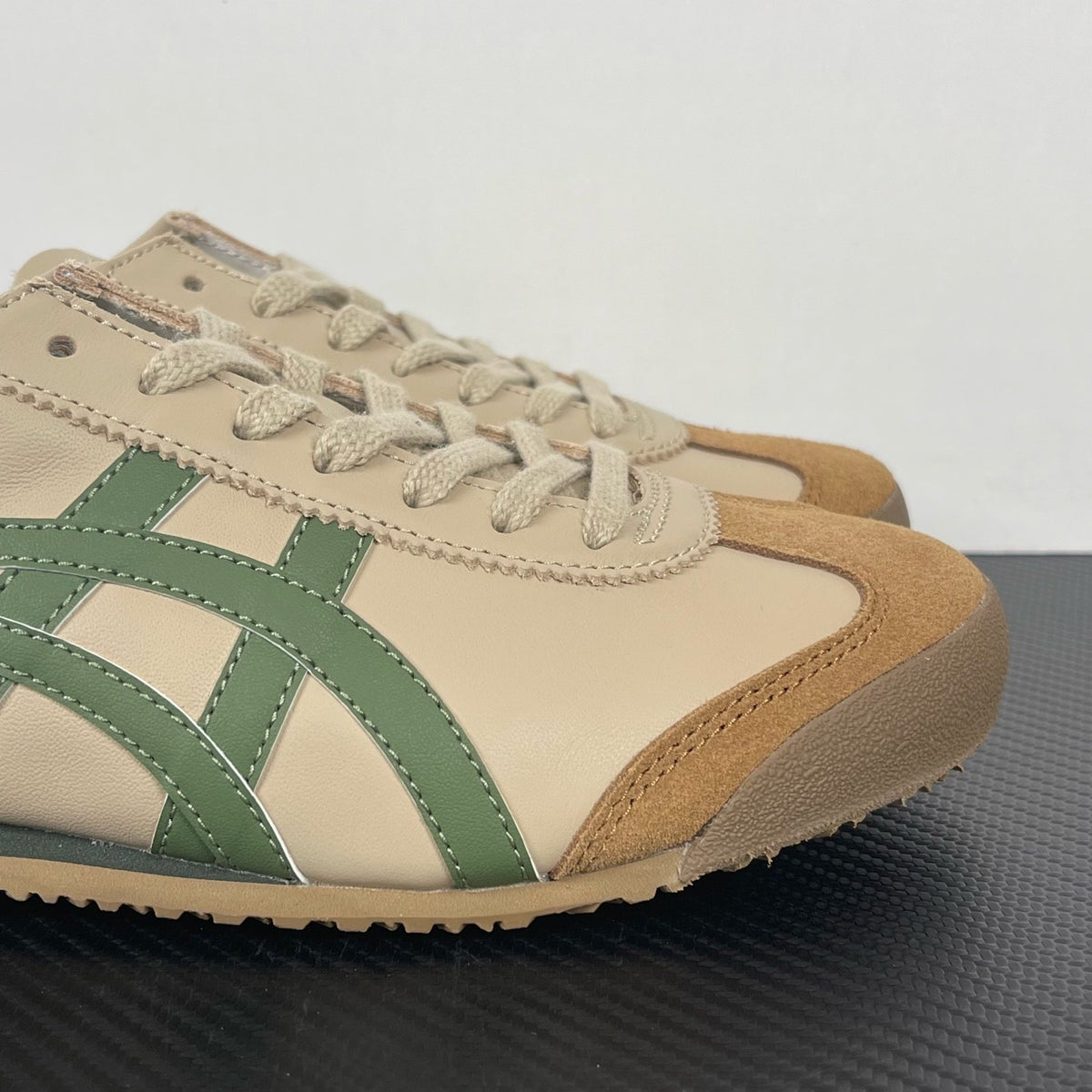 Onitsuka Tiger Mexico 66 'Beige Grass Green'