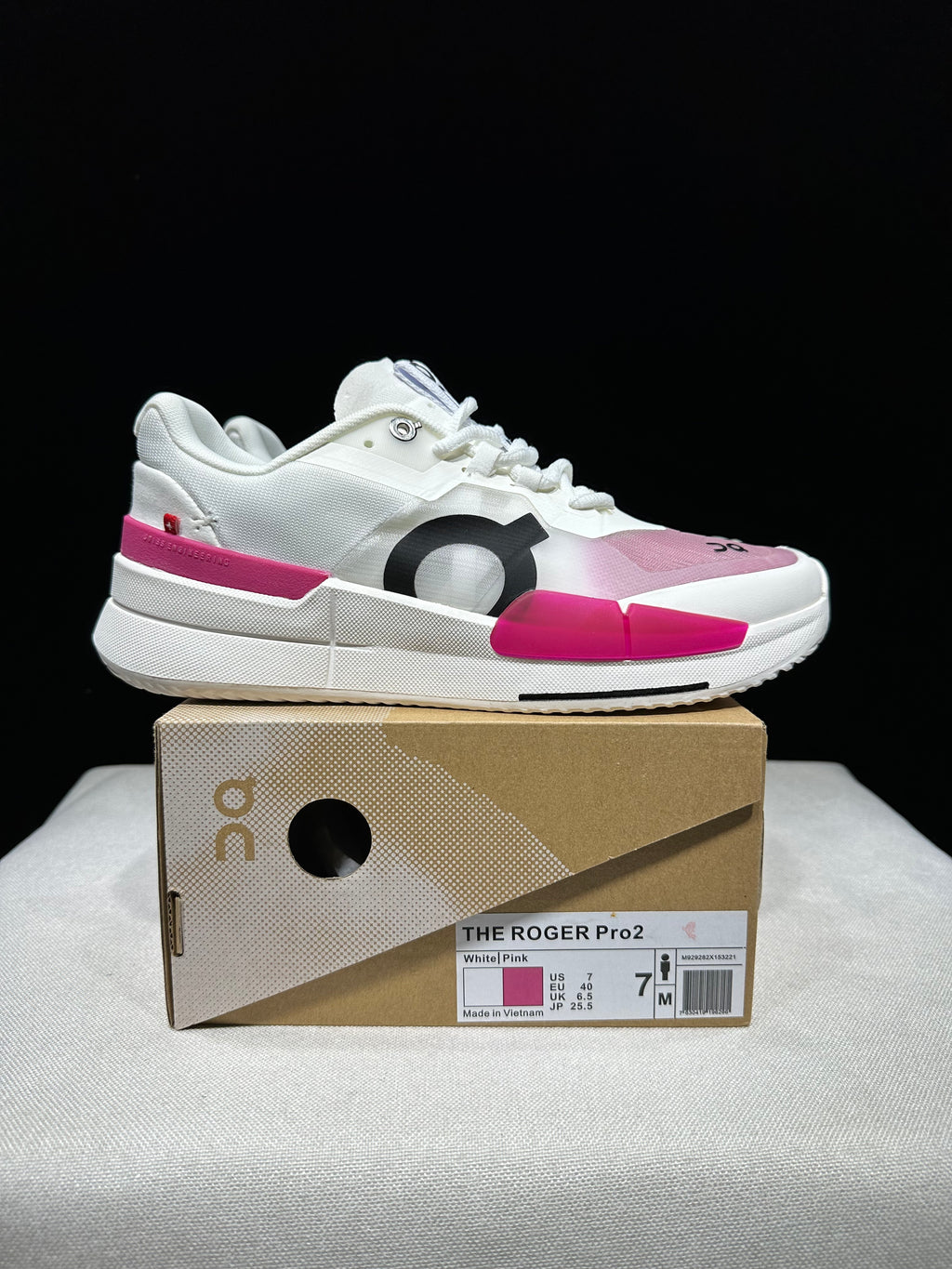 THE ROGER Pro 2 'White | Pink'