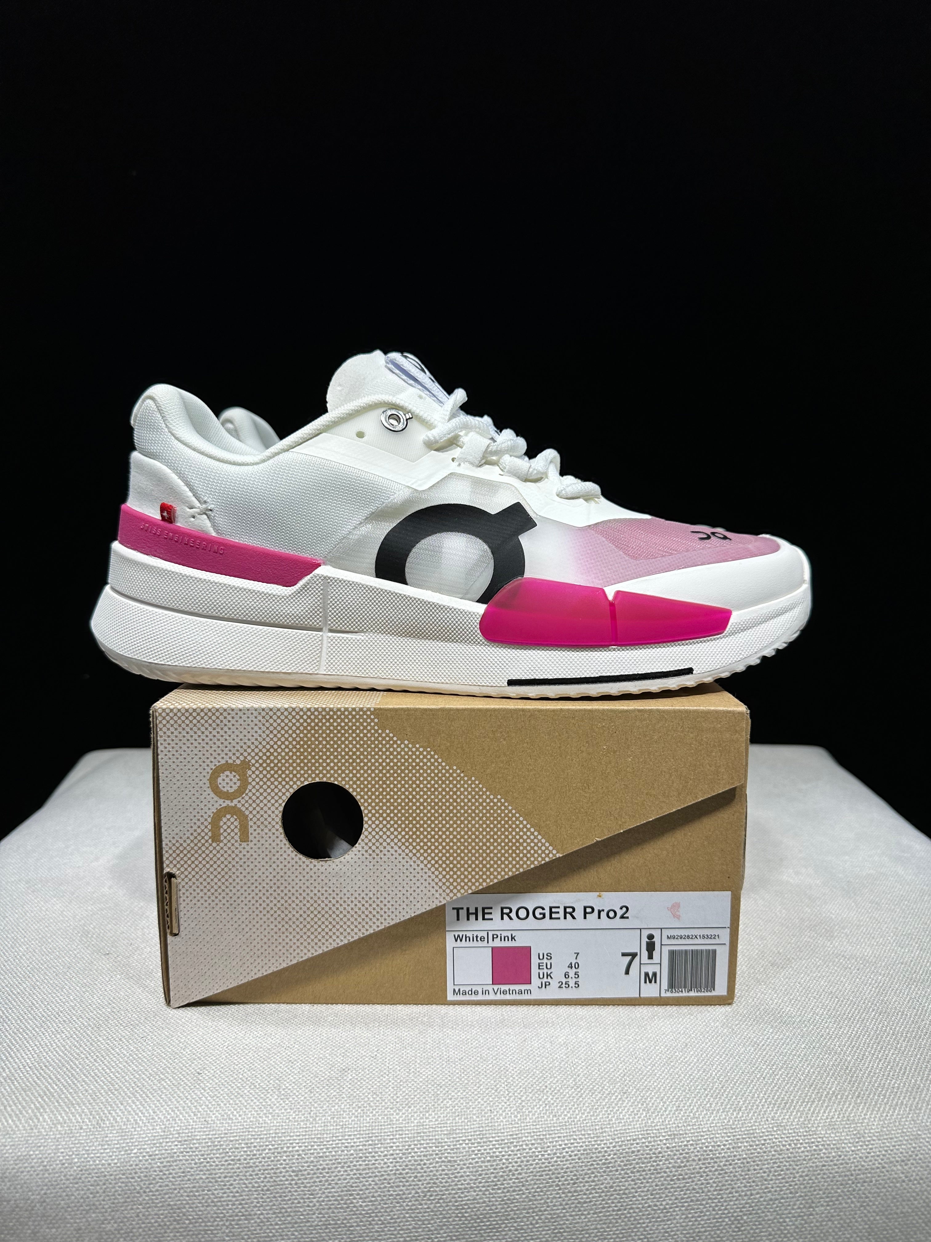 THE ROGER Pro 2 'White | Pink'