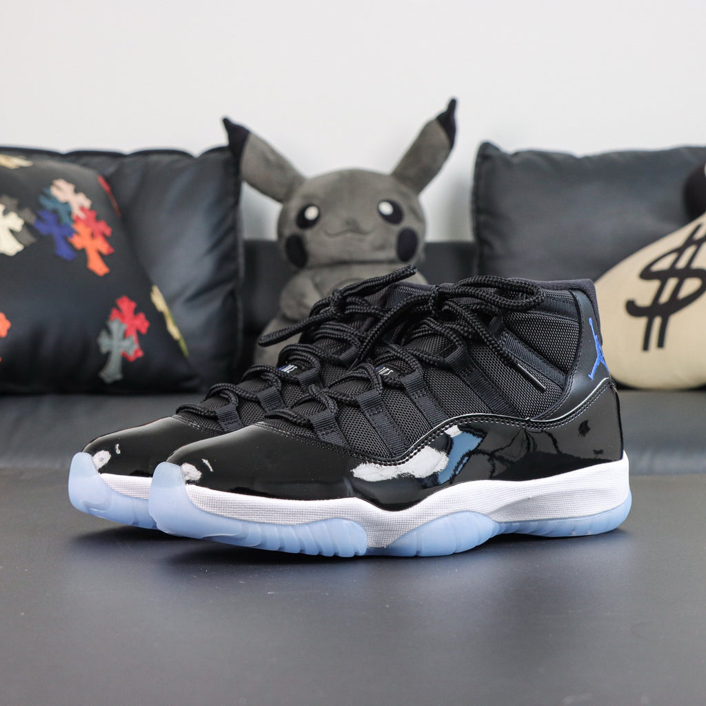 Jordan 11 High Retro 'Space Jam'