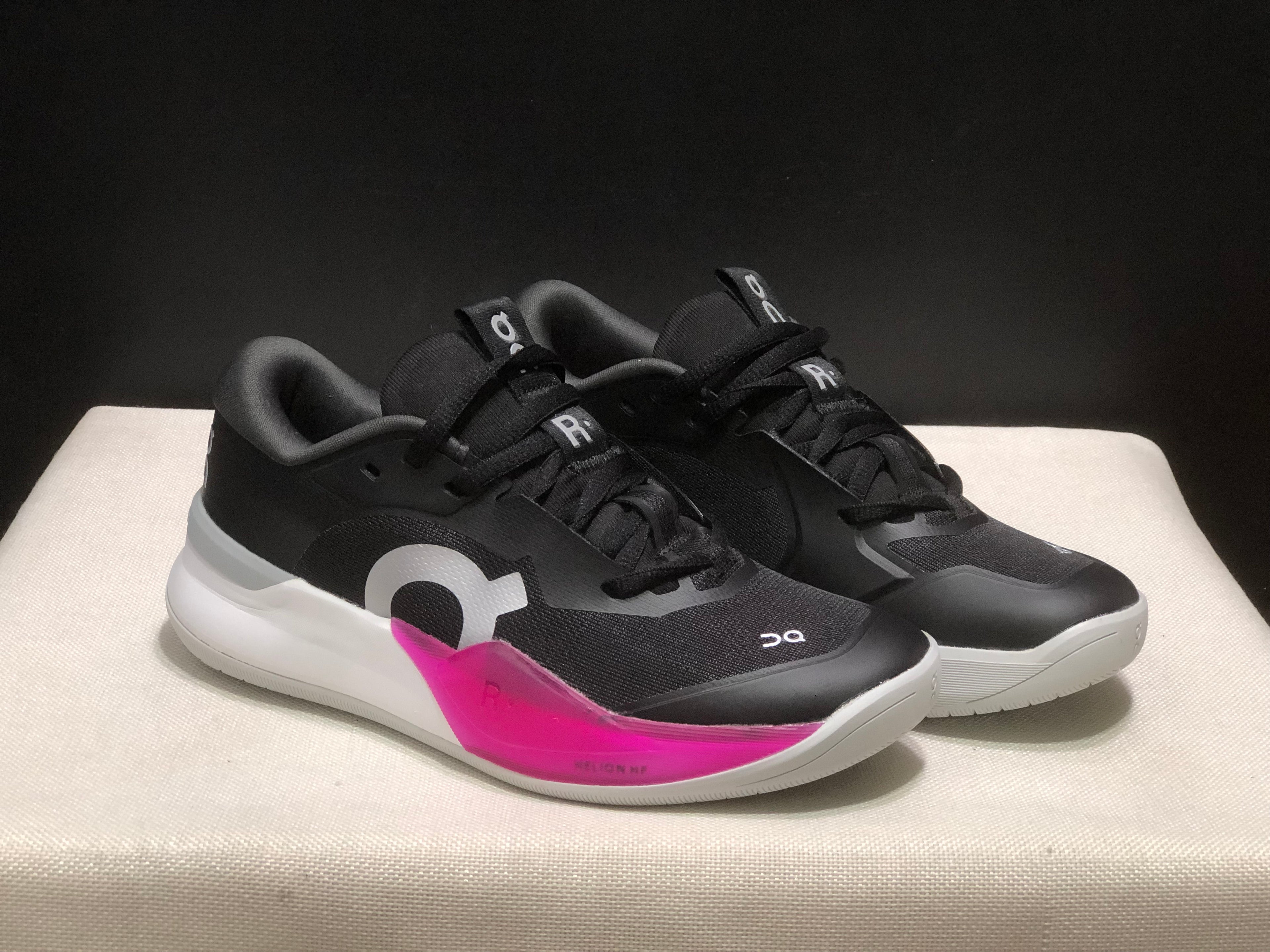 THE ROGER Pro 3 Clay 'Black | Pink'