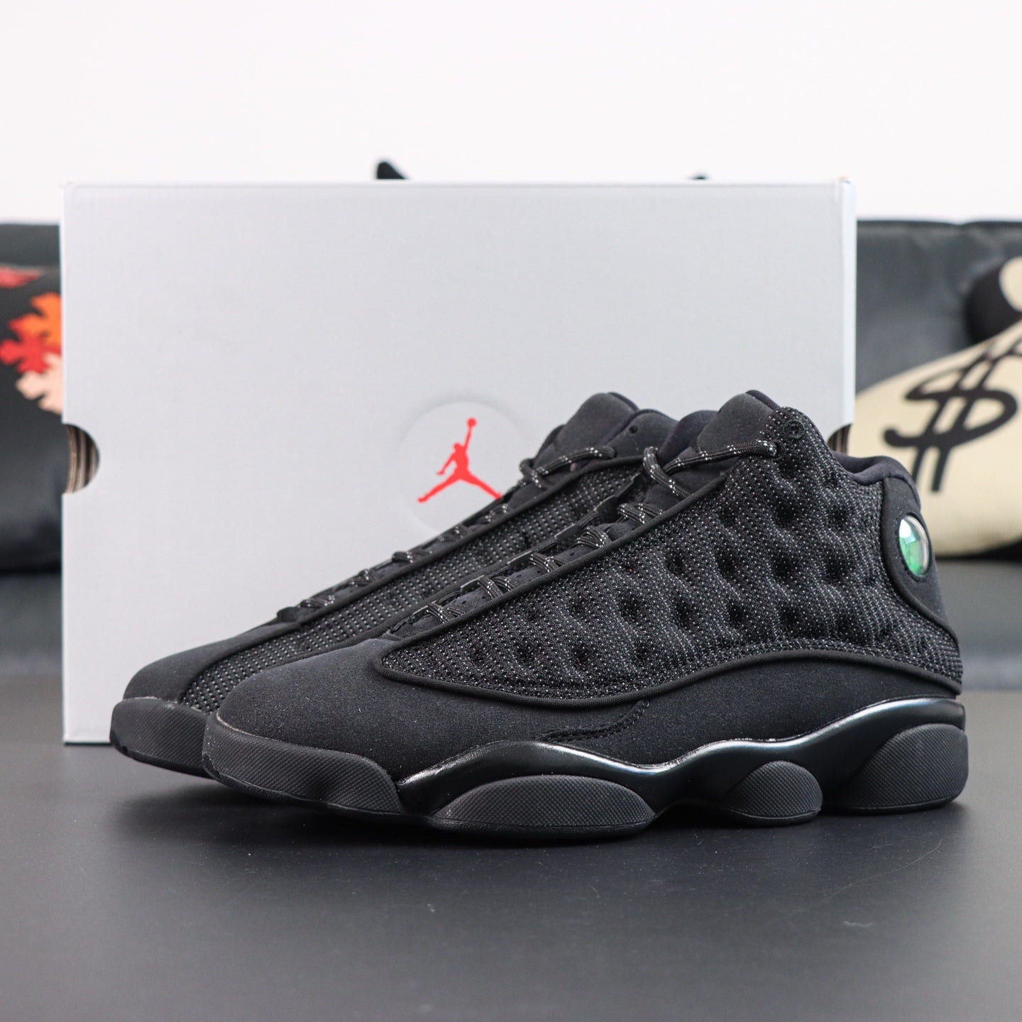 Jordan 13 Retro 'Black Cat'