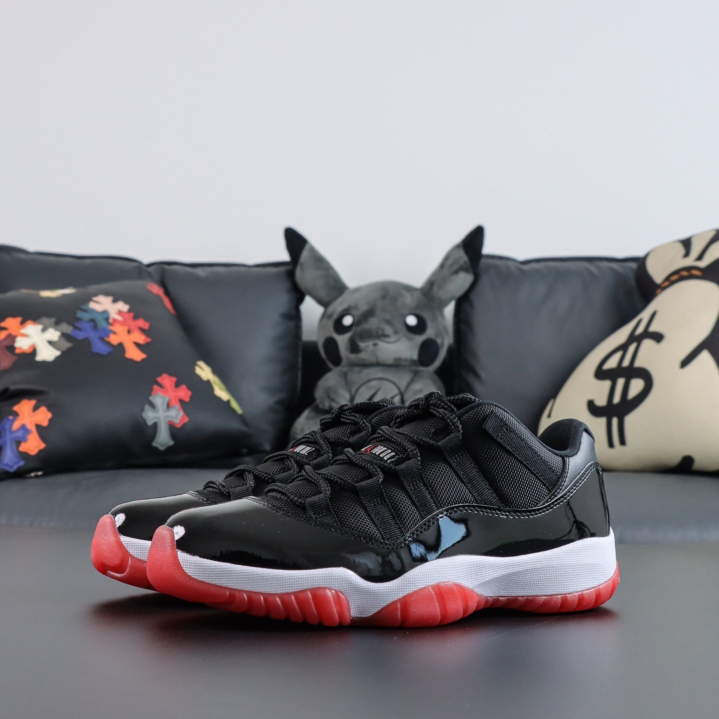 Jordan 11 Low 'Bred' 2025