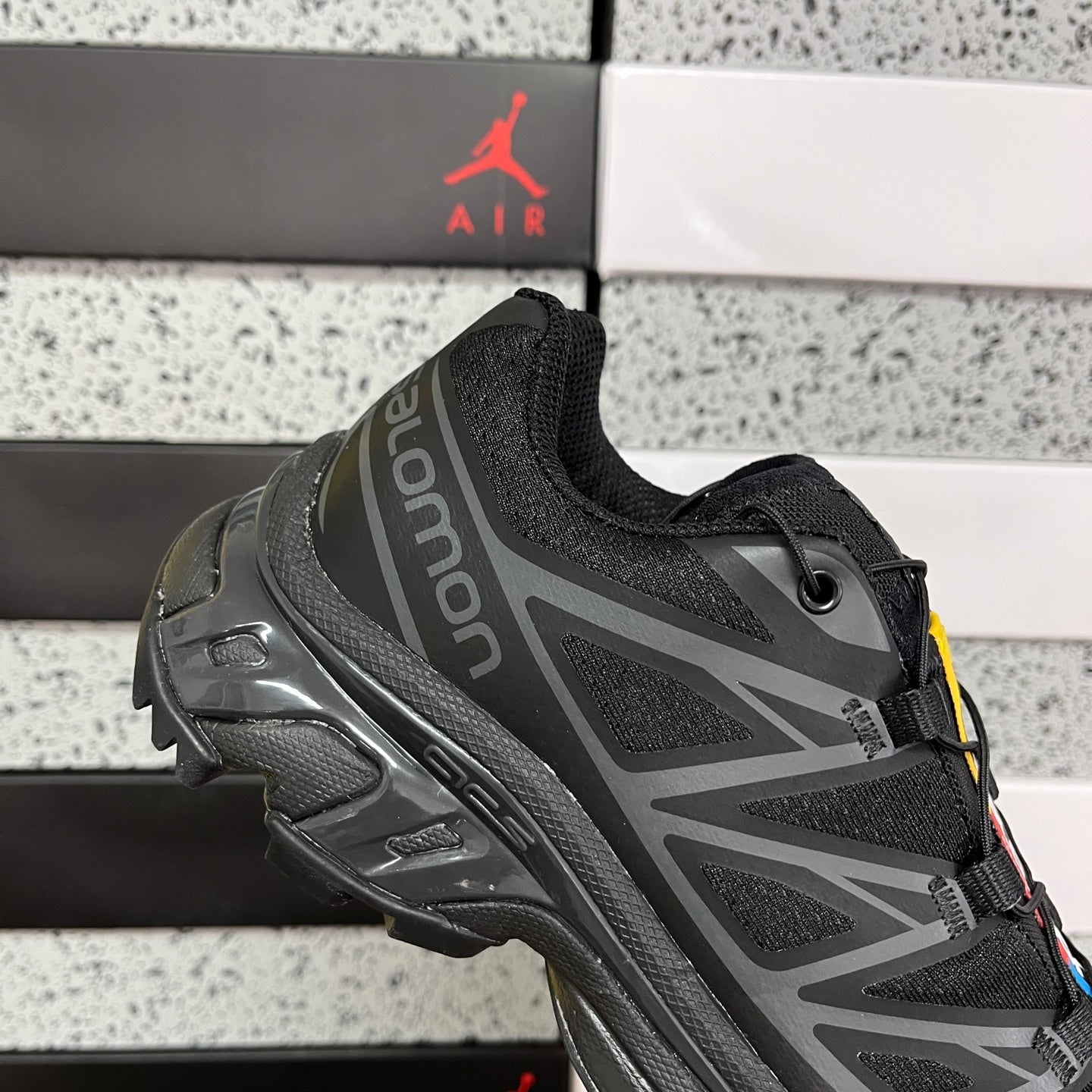 SALOMON-XT-6 'Black Phantom'