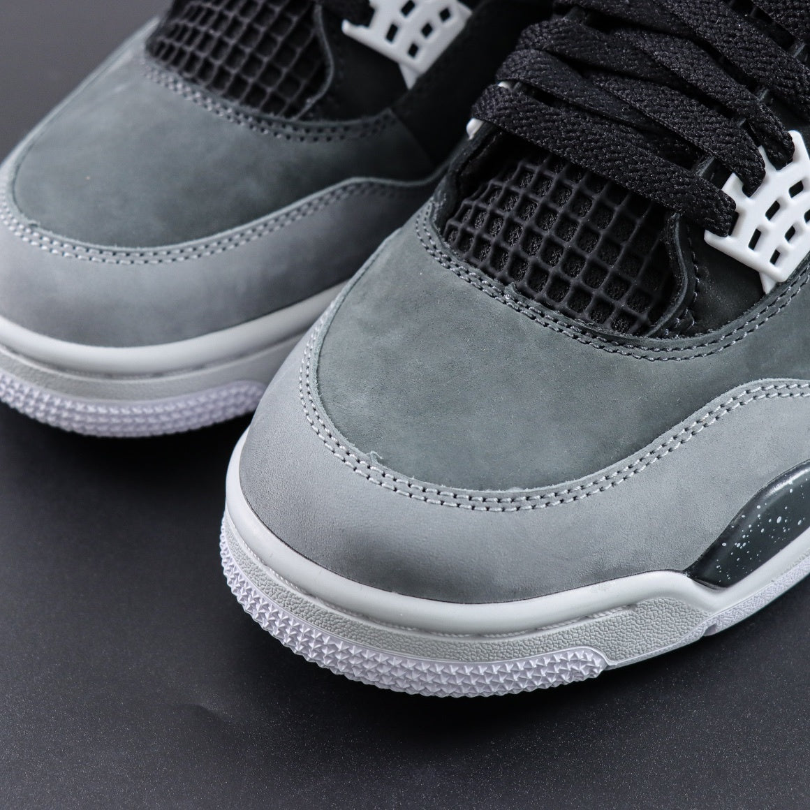 Jordan 4 Retro 'Fear' 2024