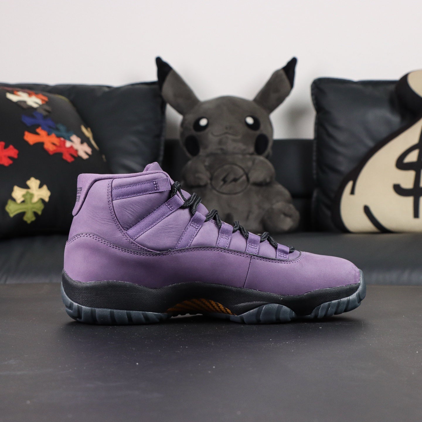 Jordan 11 'Mojave'