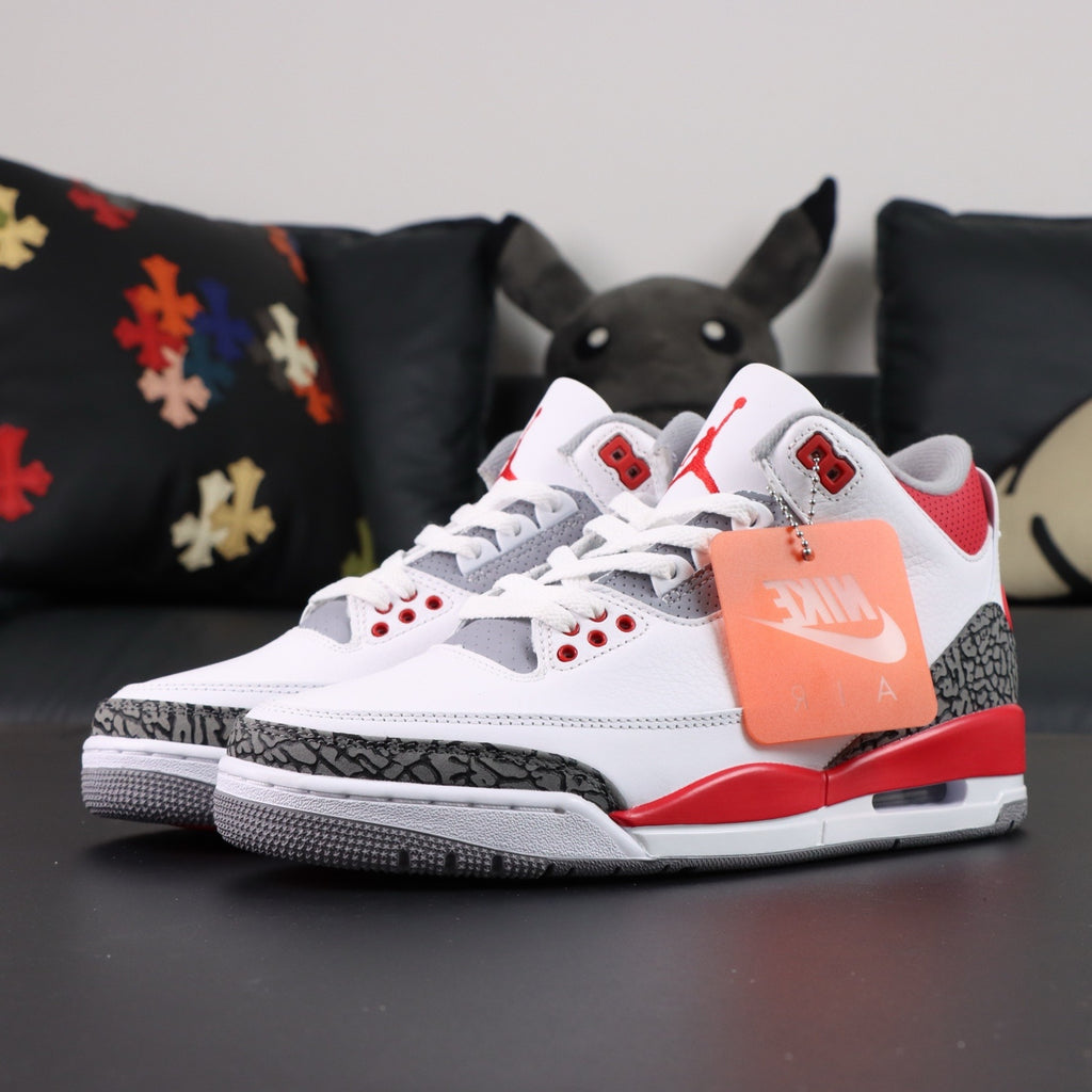 Jordan 3 Retro 'Fire Red' 2022