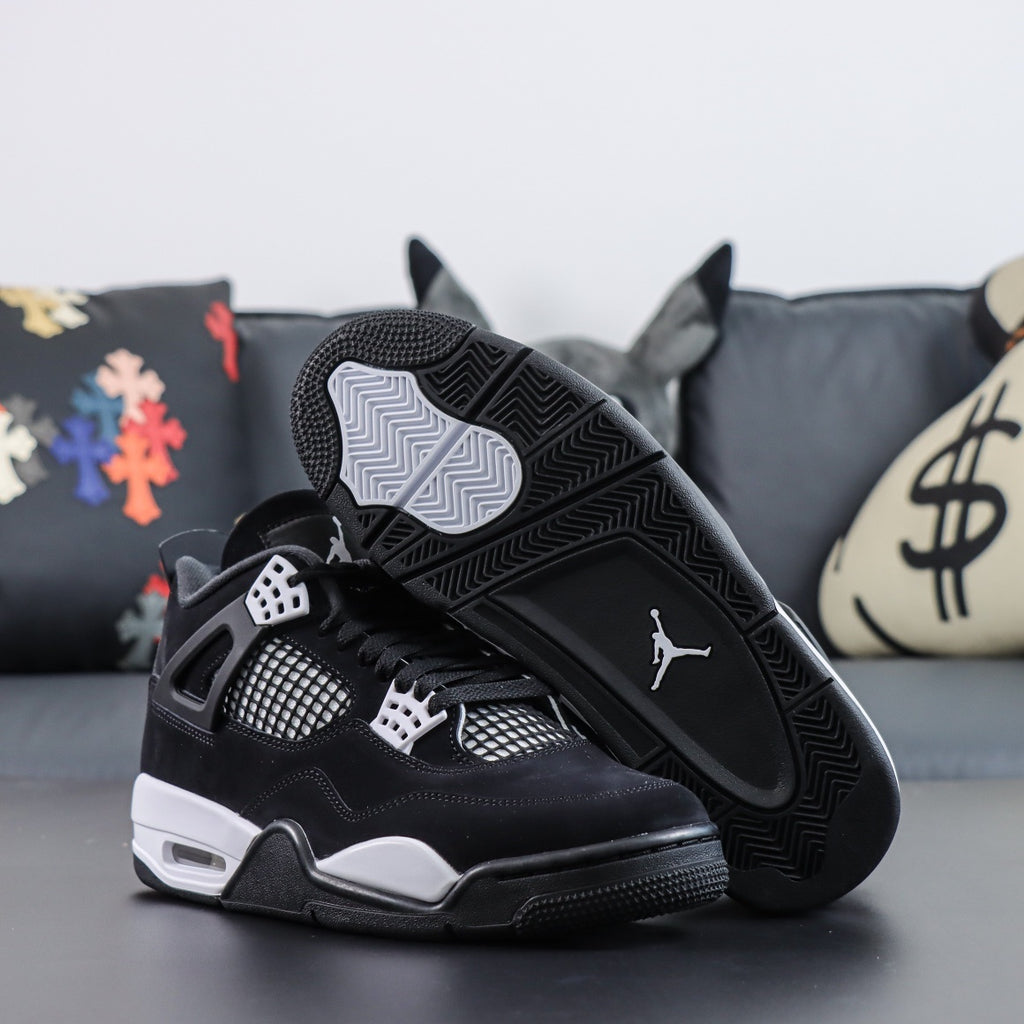 Jordan 4 Retro 'White Thunder'