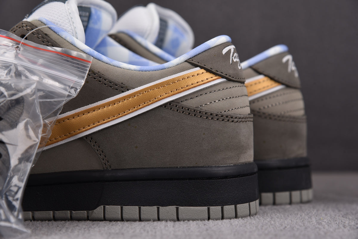 Nike SB Dunk  Low X Concepts  "Oil Spill Lobster"