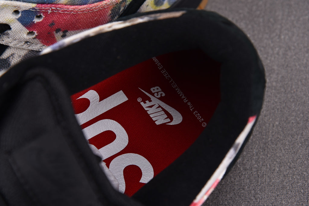 Nike SB Dunk  Low  Supreme "Rammellzee"