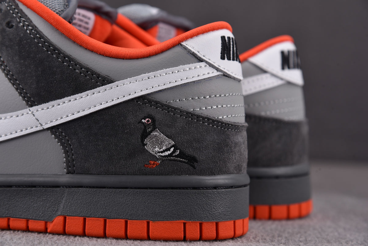 Nike SB Dunk  Low Staple NYC "Pigeon"