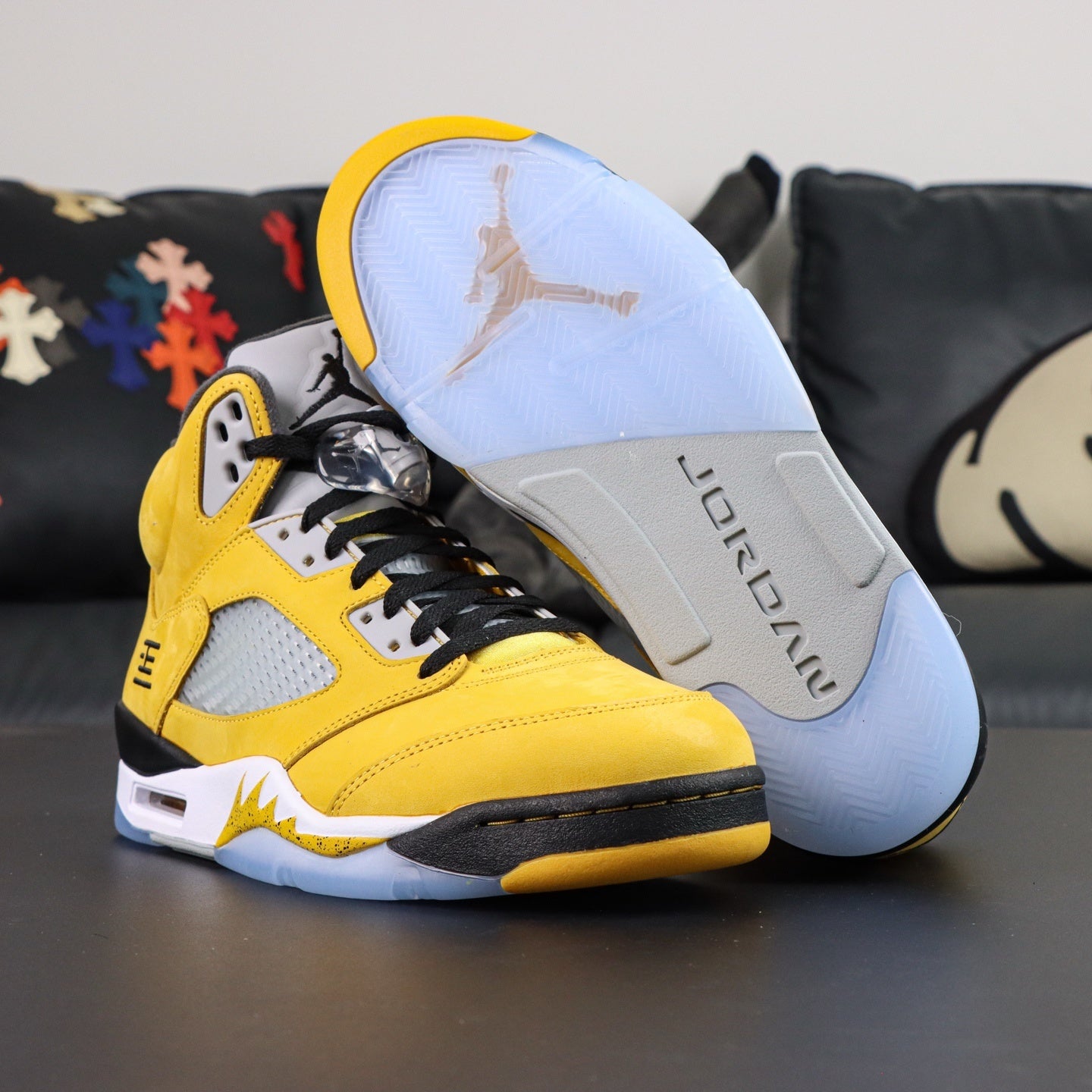 Jordan 5 'Tokyo' 2025