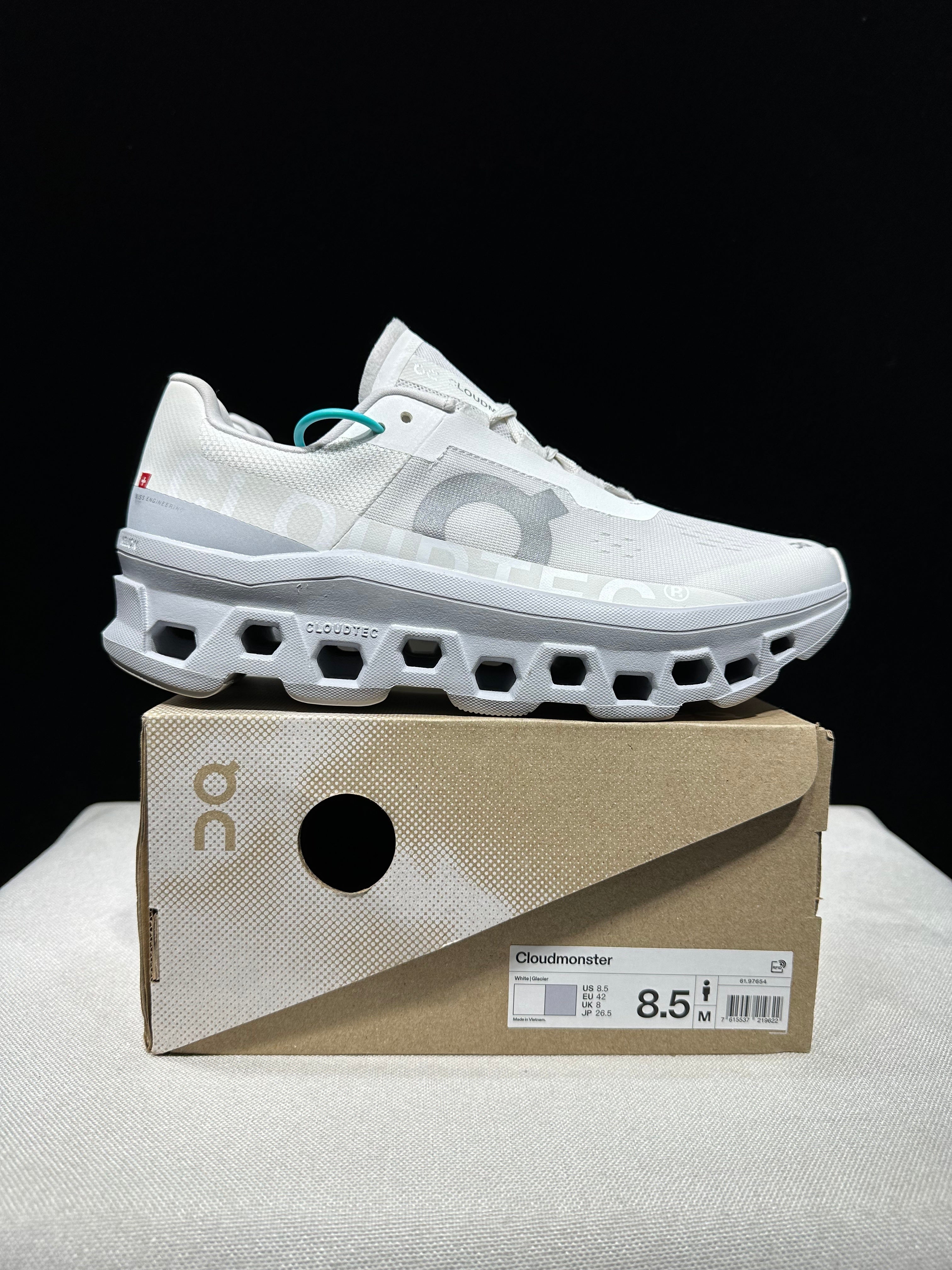 ON - Cloudmonster 'White | Glacier'