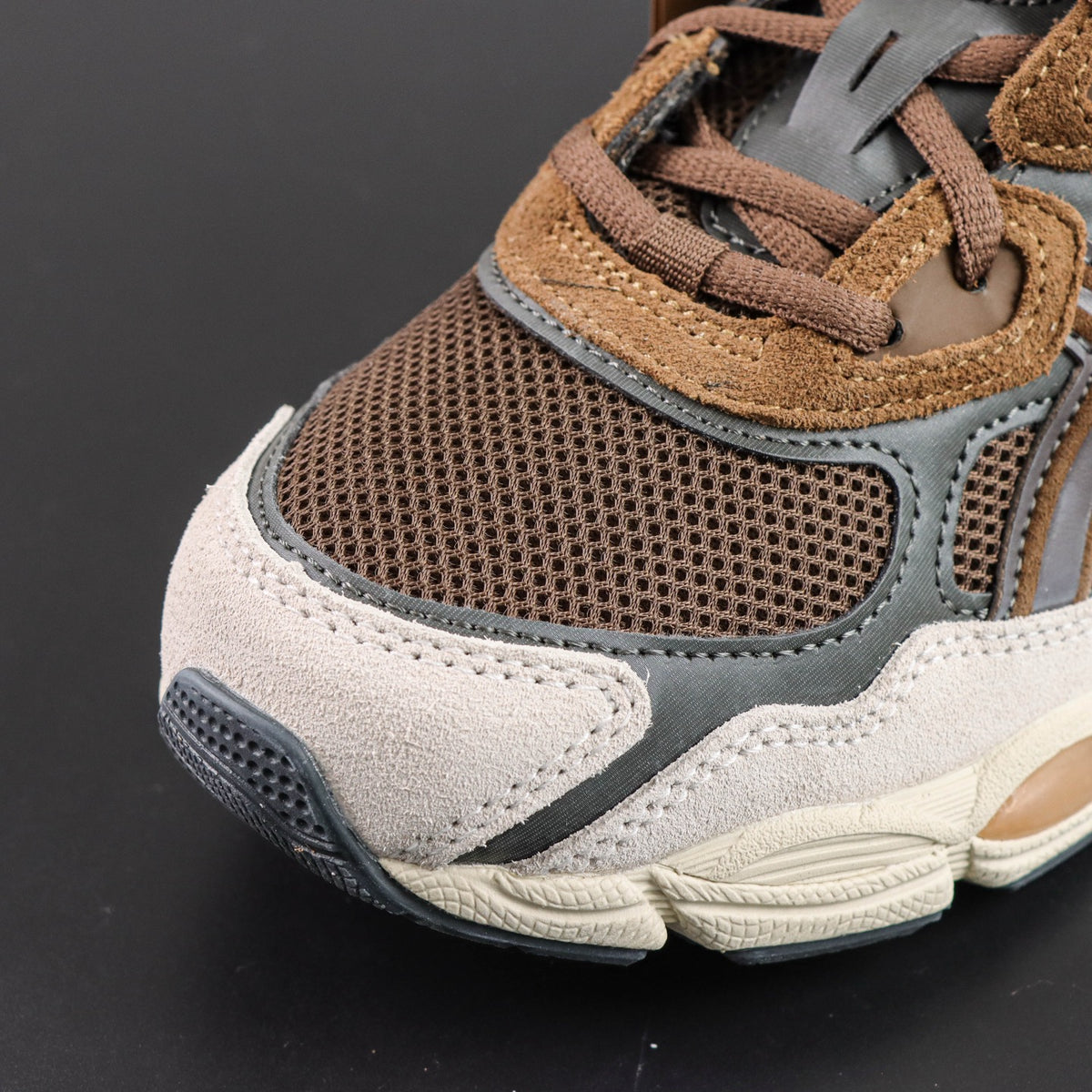 ASICS-Gel-NYC Brown Storm Black Coffee
