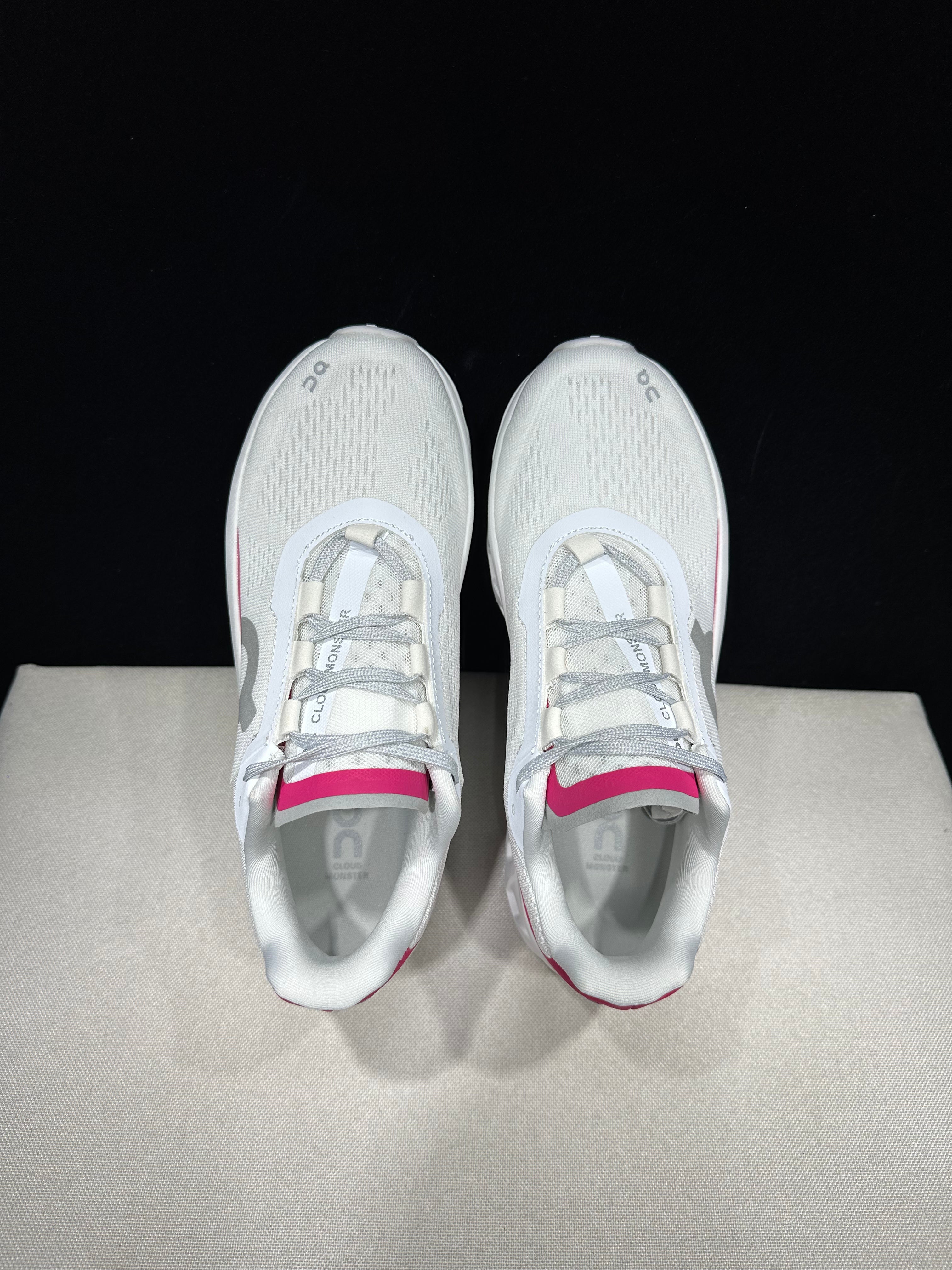 ON - Cloudmonster 'Ivory | Grenadine'