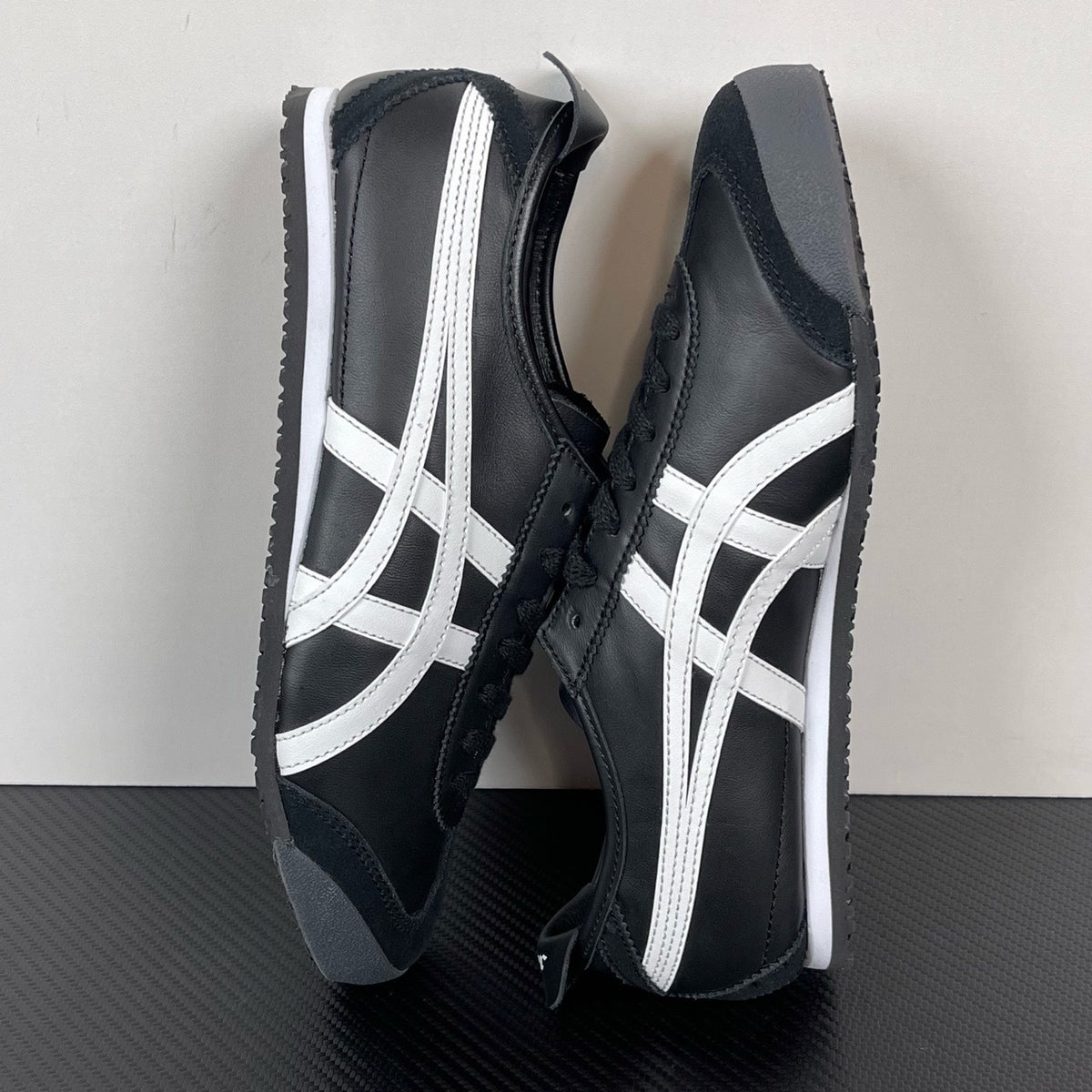 Onitsuka Tiger Mexico 66 'Black White'