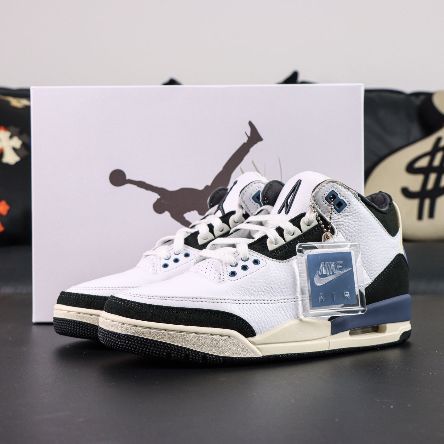 Jordan 3 x A Ma Maniere 'Diffused Blue'