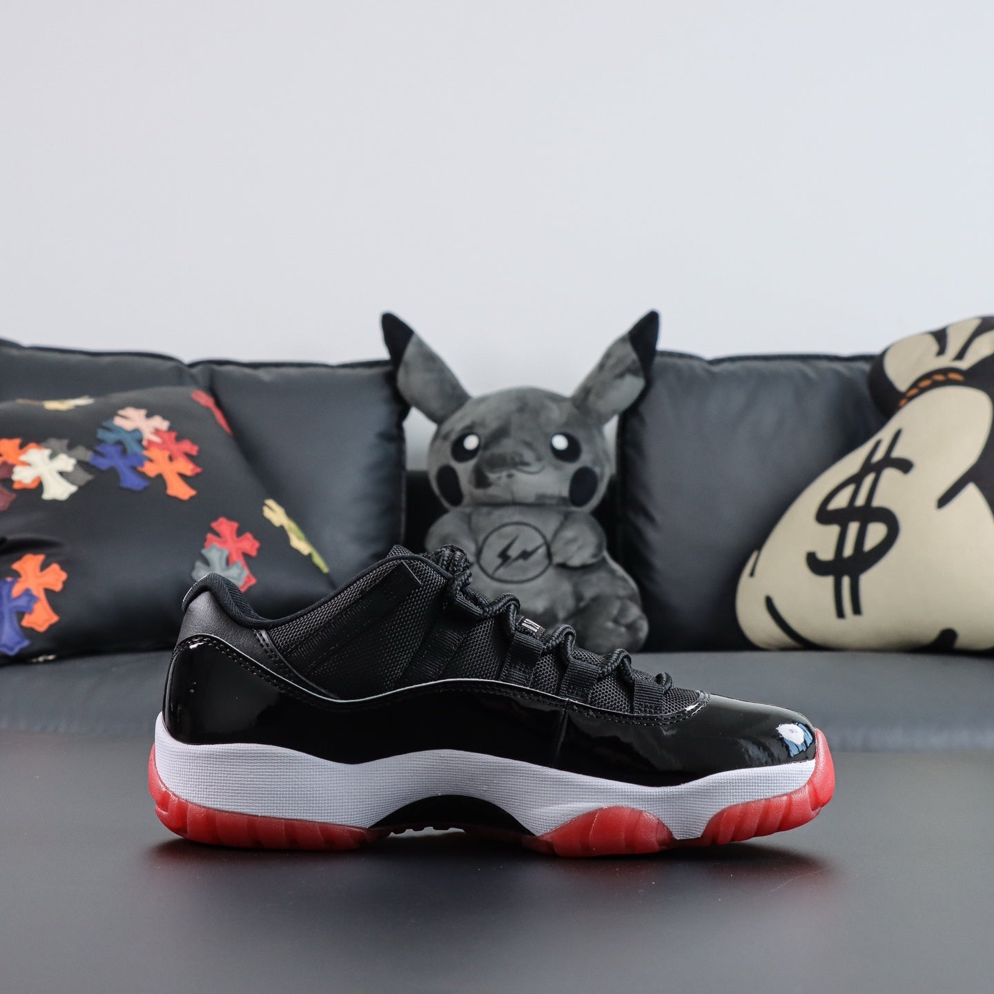Jordan 11 Low 'Bred' 2025