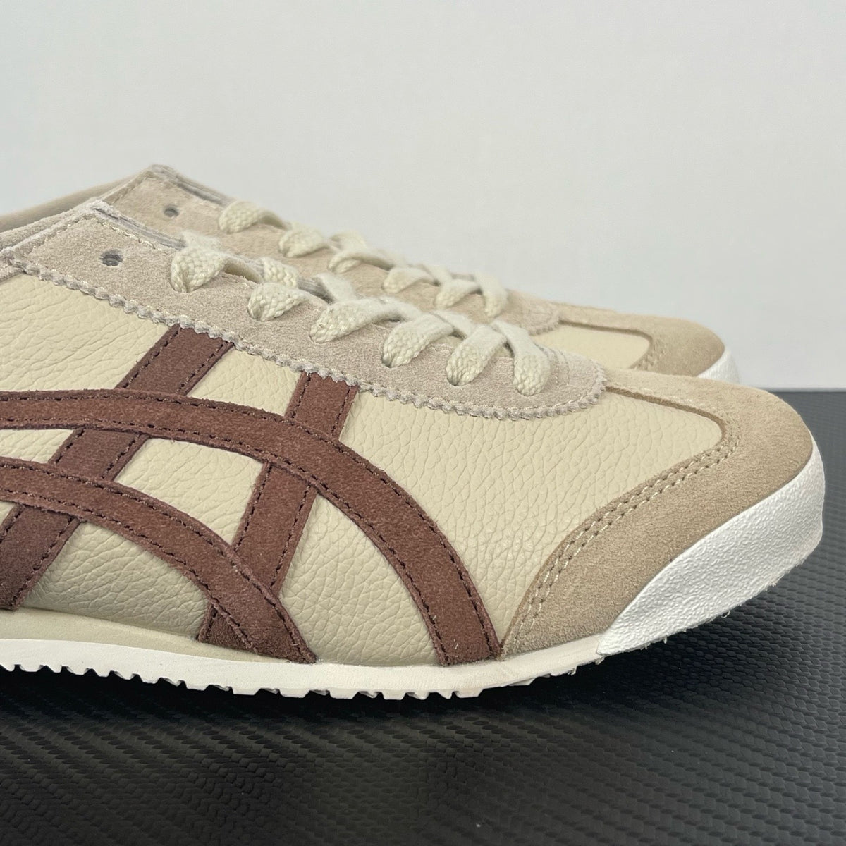 Onitsuka Tiger Mexico 66 Vintage 'Beige Brown'