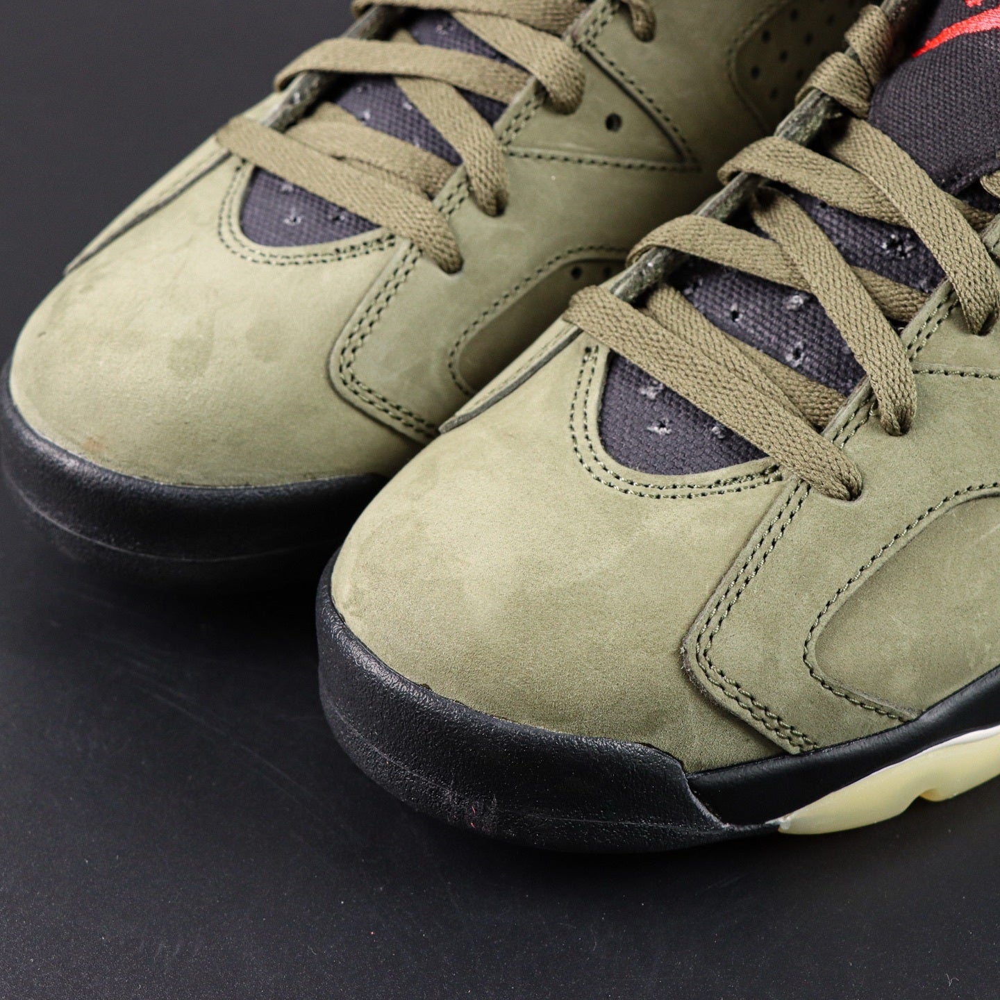 Jordan 6 Retro x Travis Scott 'Olive'