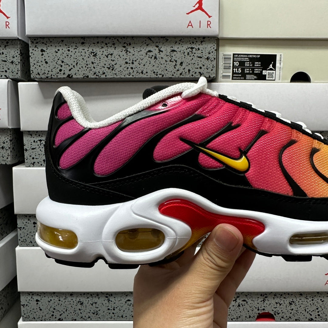 NIKE AIR MAX PLUS Yellow Pink Gradient