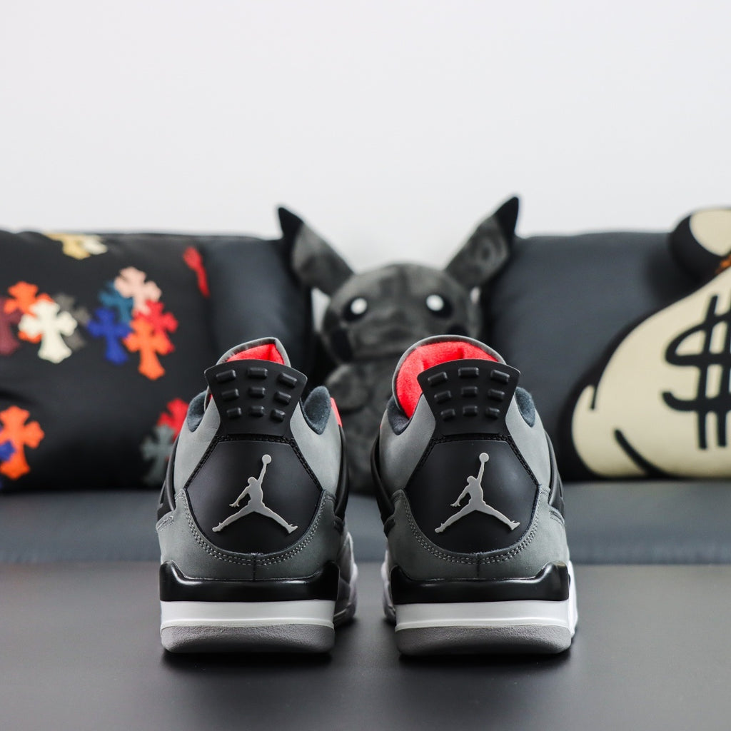 Jordan 4 Retro 'Infrared'