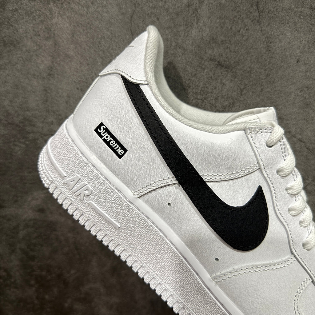 Nike Air Force 1 Low x Supreme 'White Black'
