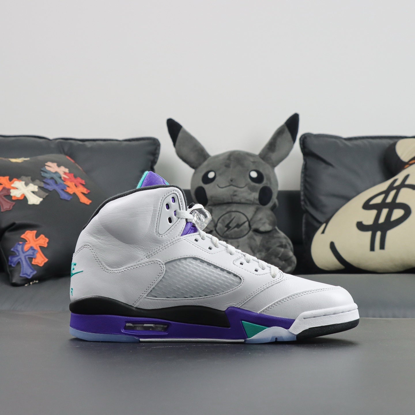 Jordan 5 Retro 2025 'Grape'