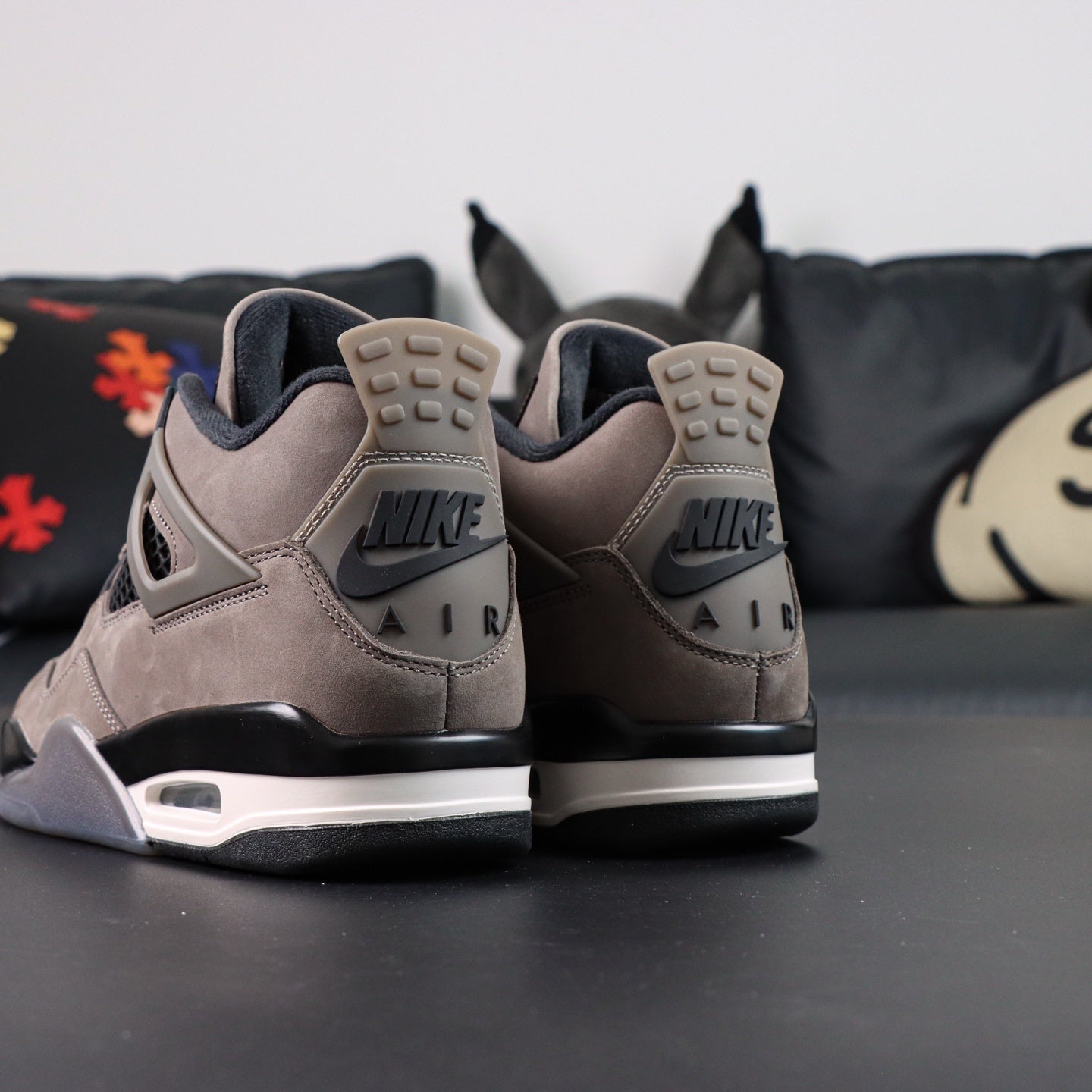 Jordan 4 Retro 'Cave Stone'