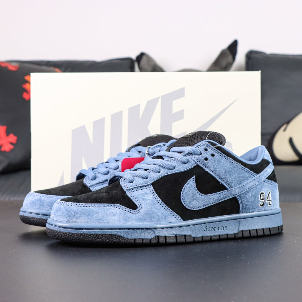 Nike SB Dunk Low Pro x Supreme  "Ocean Fog"