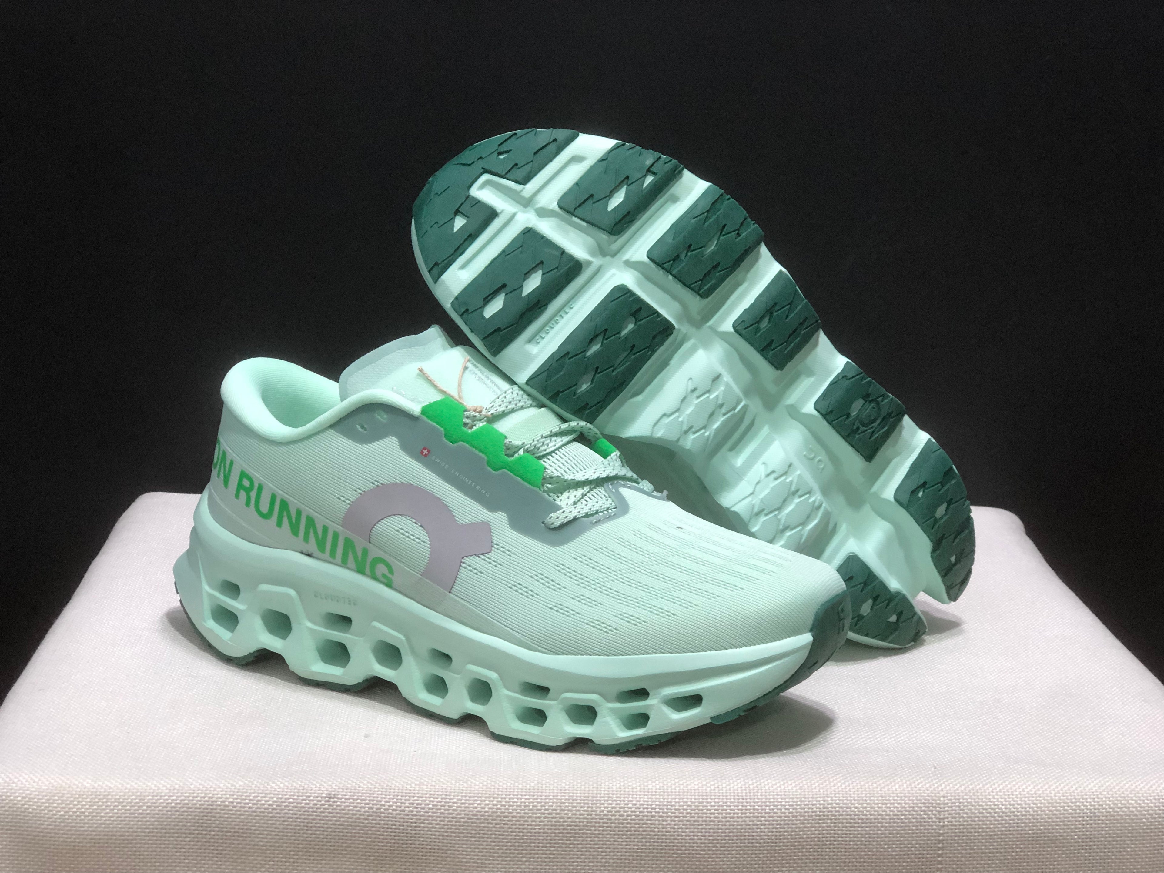 ON - Cloudmonster 3 'Brook | Flurry'