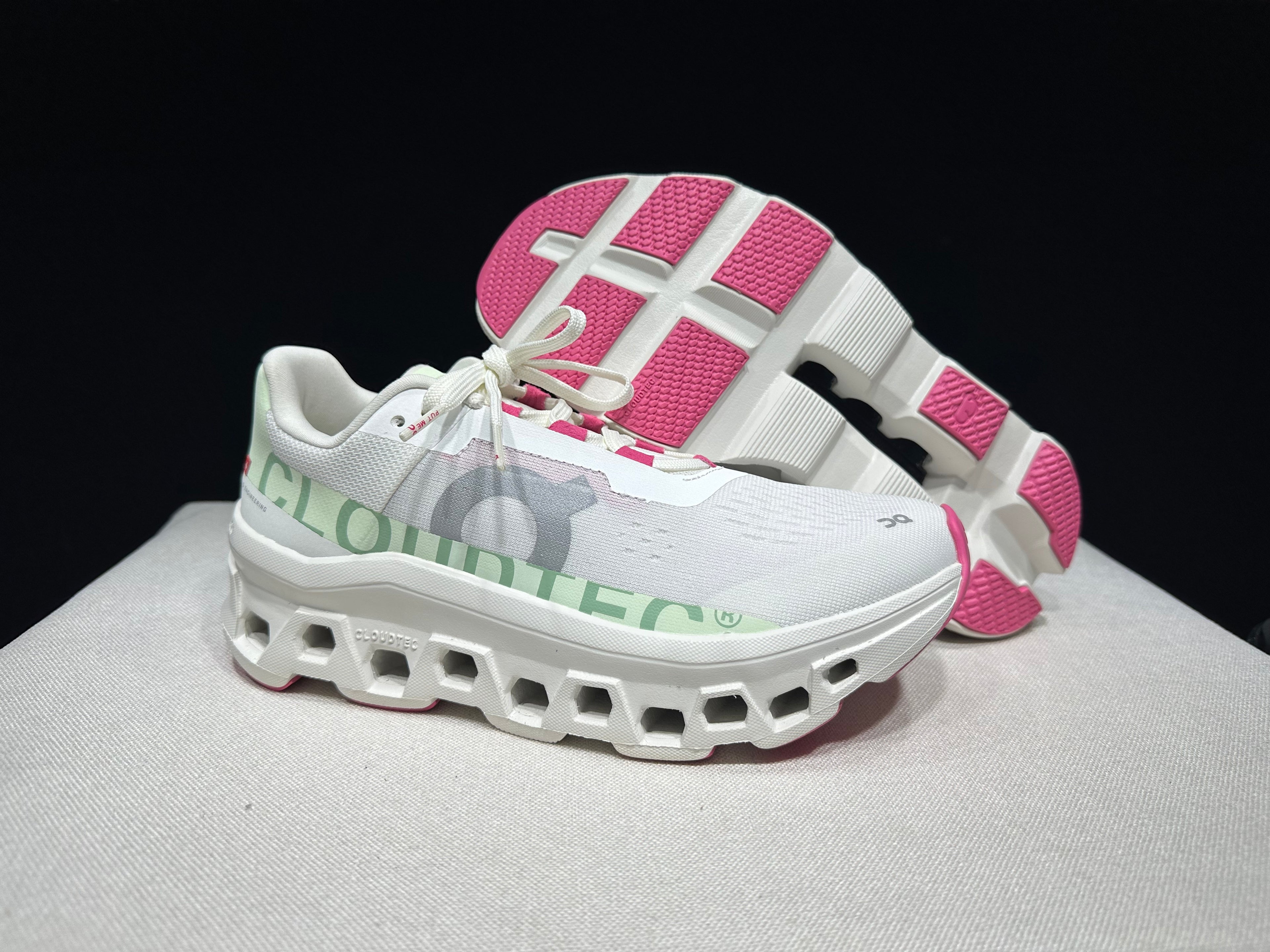 ON - Cloudmonster 'White | Lima'