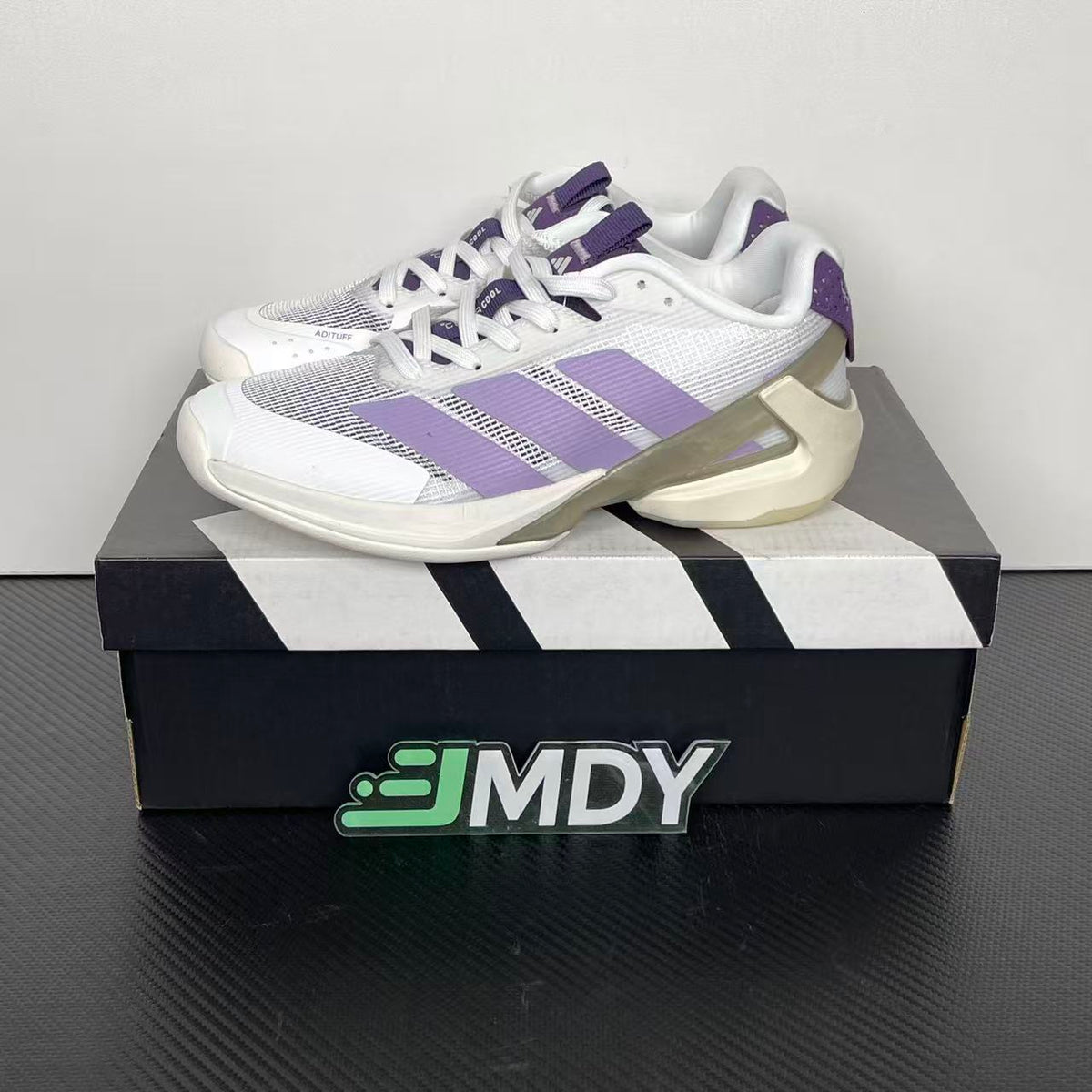 AD ADIZERO UBERSONIC 5 Cloud White / Powder Plum / Aurora Plum
