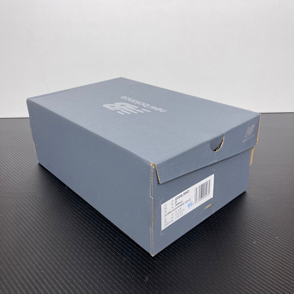 New Balance 204L Silver Metallic Black