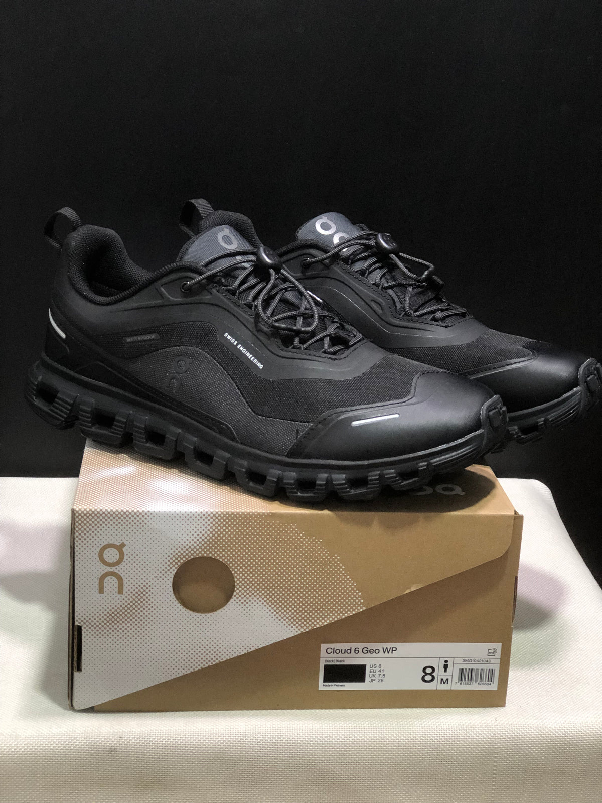 ON CLOUD 6 Black