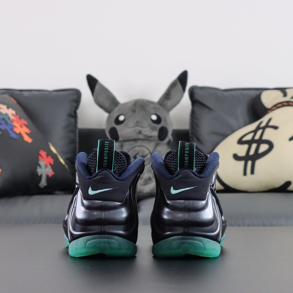 NIKE AIR  Foamposite Pro Dark Obsidian