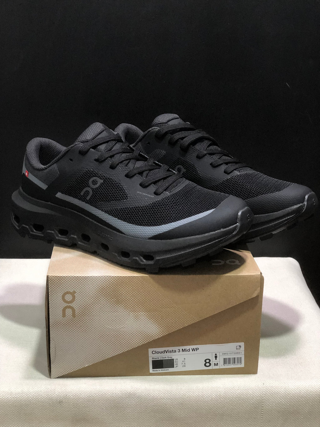 ON - Cloudvista 3  black dark grey