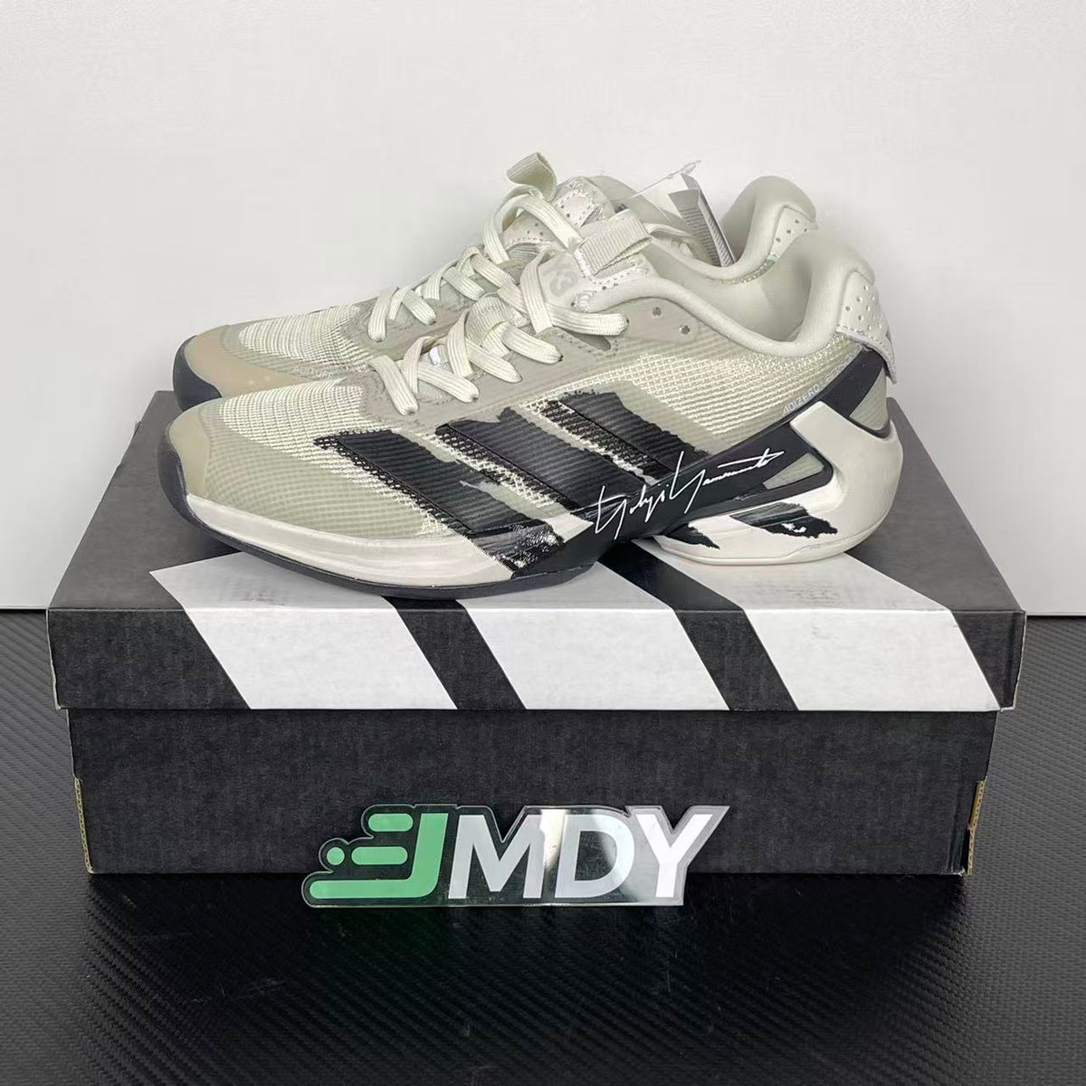 AD ADIZERO UBERSONIC 5 Orbital Grey