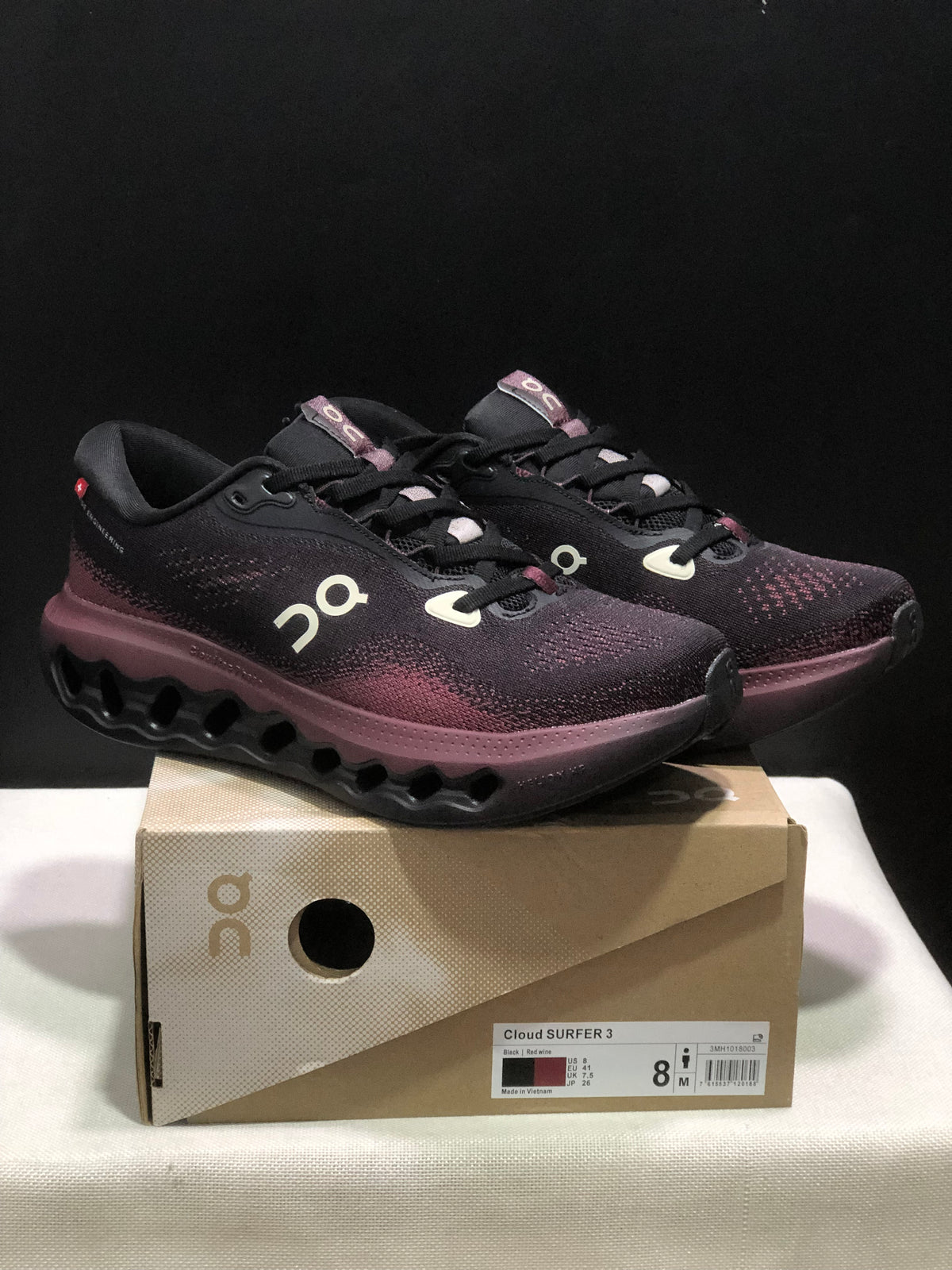 ON - CLOUDSURFER 3 BLACK RED WINE