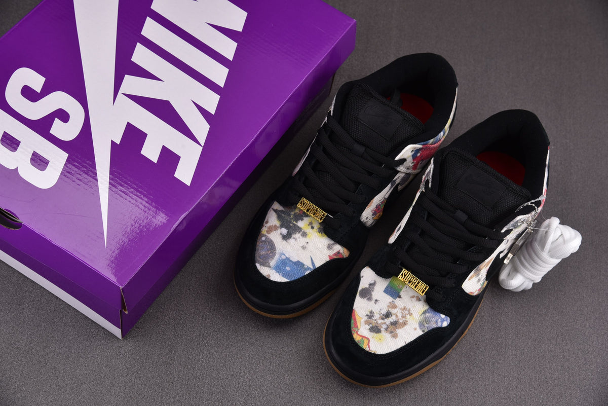 Nike SB Dunk  Low  Supreme "Rammellzee"