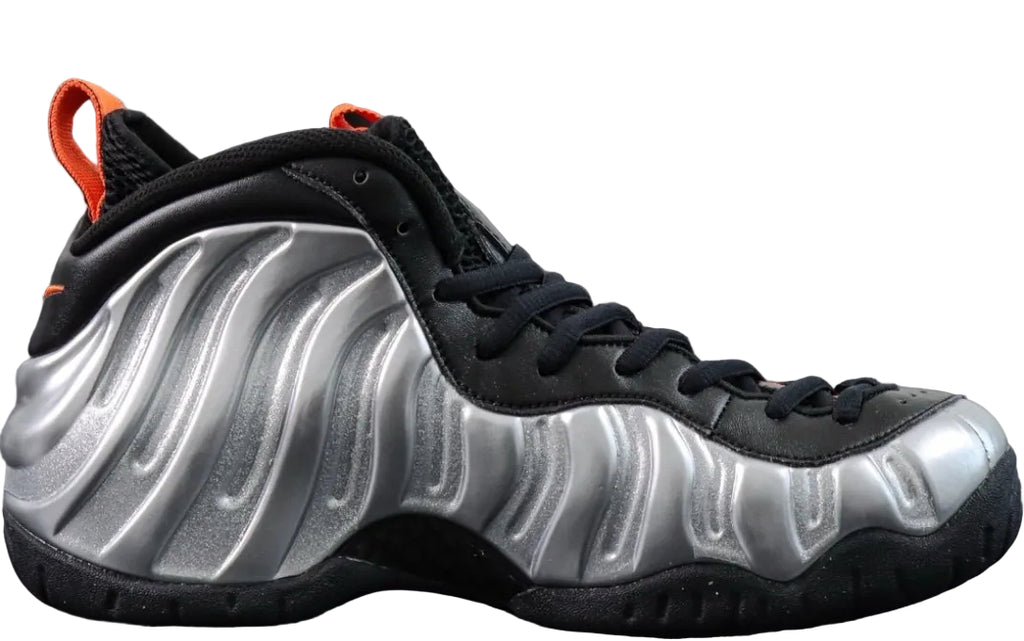 NIKE AIR  Foamposite One Halloween