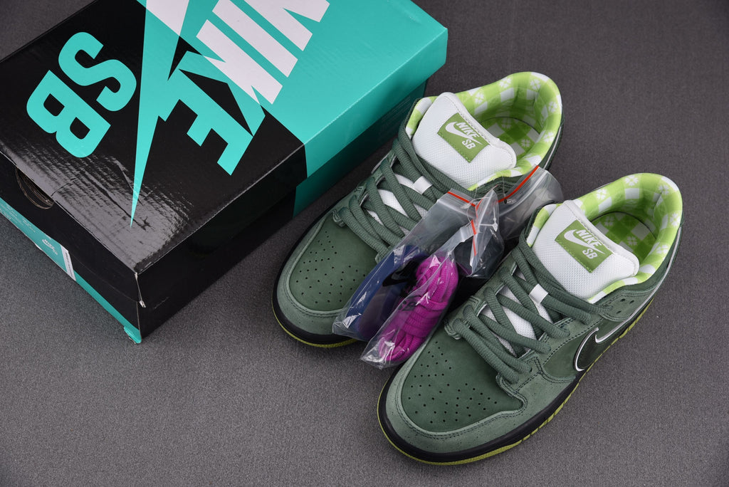 Nike SB Dunk  Low  x Concepts "Green Lobster"