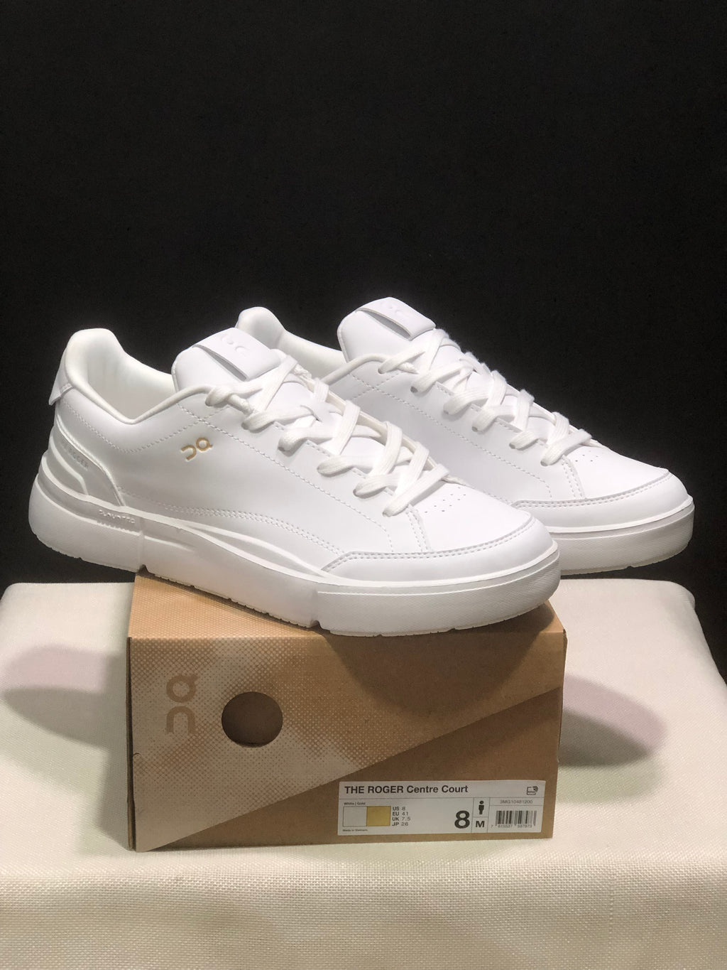 ON - ROGER FEDERER X THE ROGER CENTRE COURT WHITE GOLD