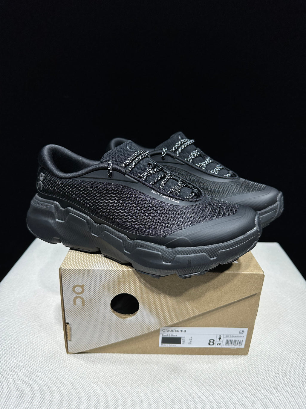 ON - CLOUDSOMA BLACK