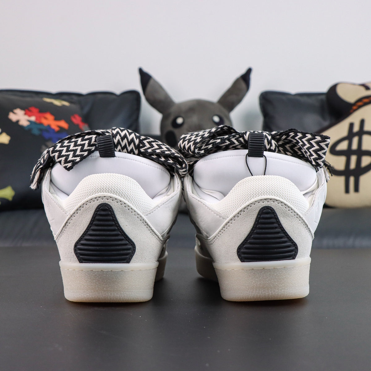 LANVIN SNEAKER white with oversized black-and-white zigzag-print laces and a transparent rubber sole