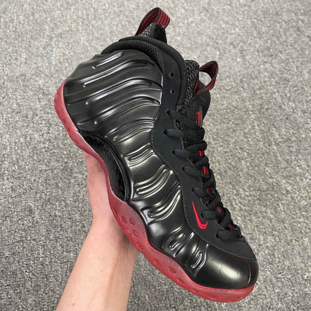 NIKE AIR FOAMPOSITE One Cough Drop