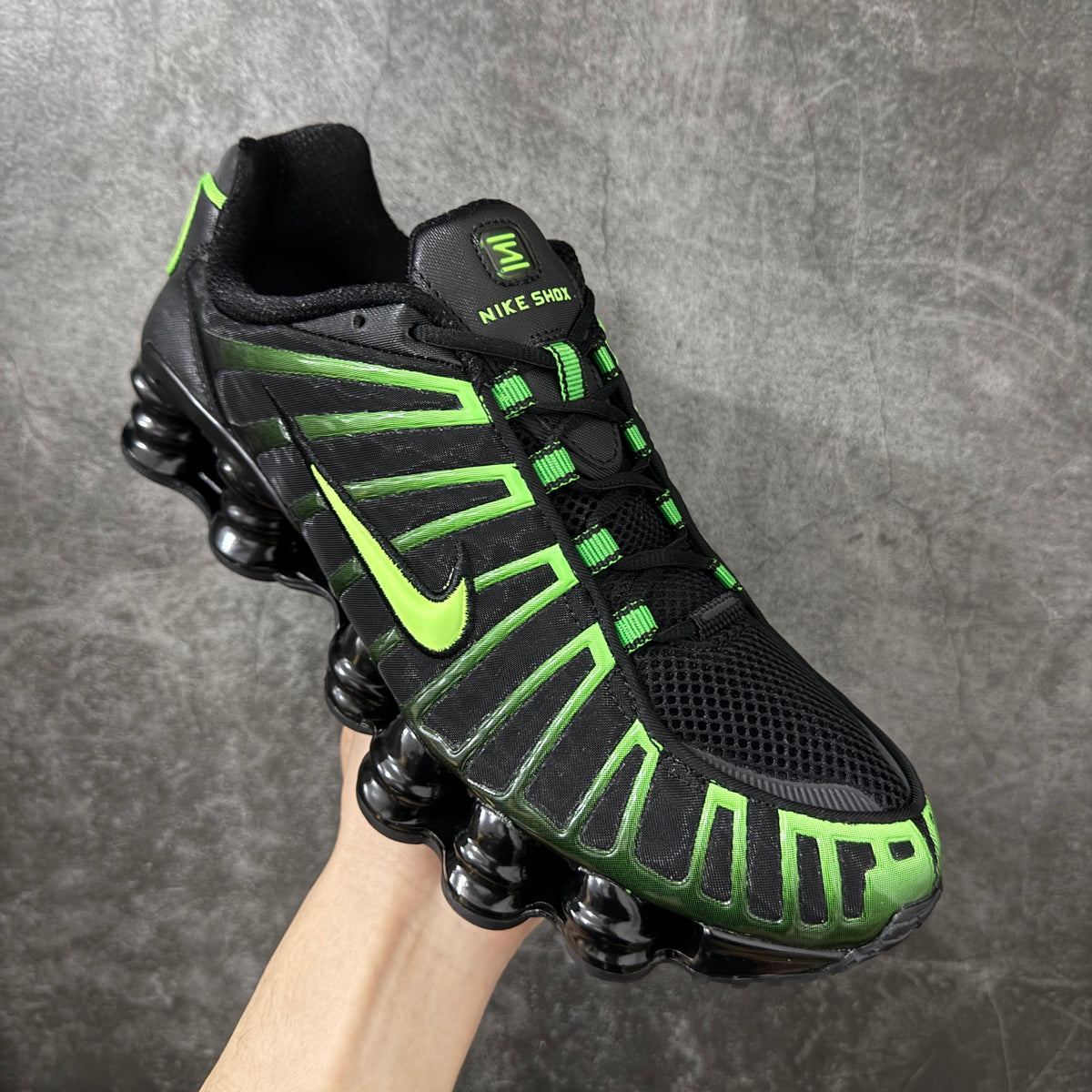 NIKE SHOX TLX Black Green Strike