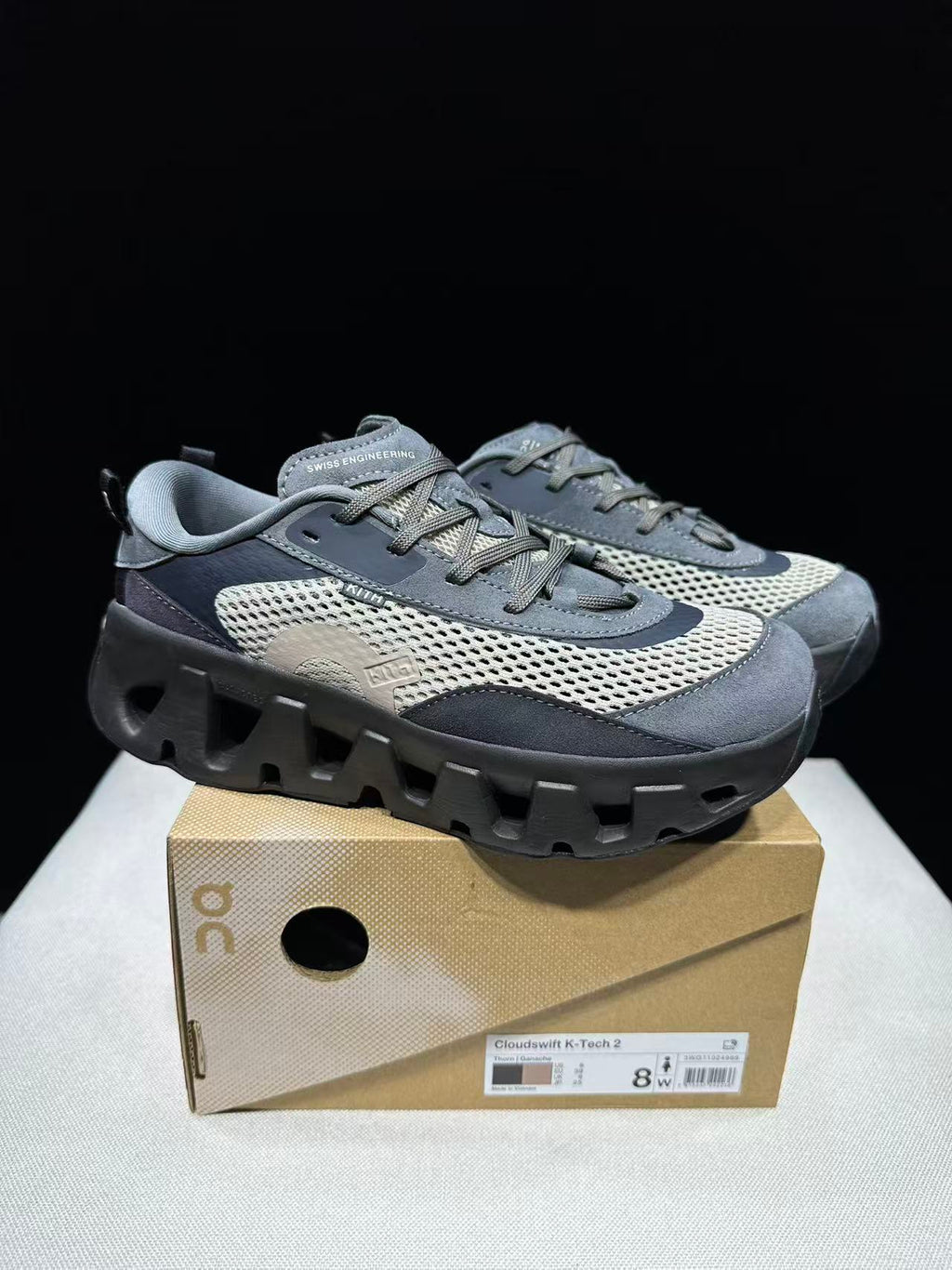 ON - KITH K TECH 2 THORN GANACHE