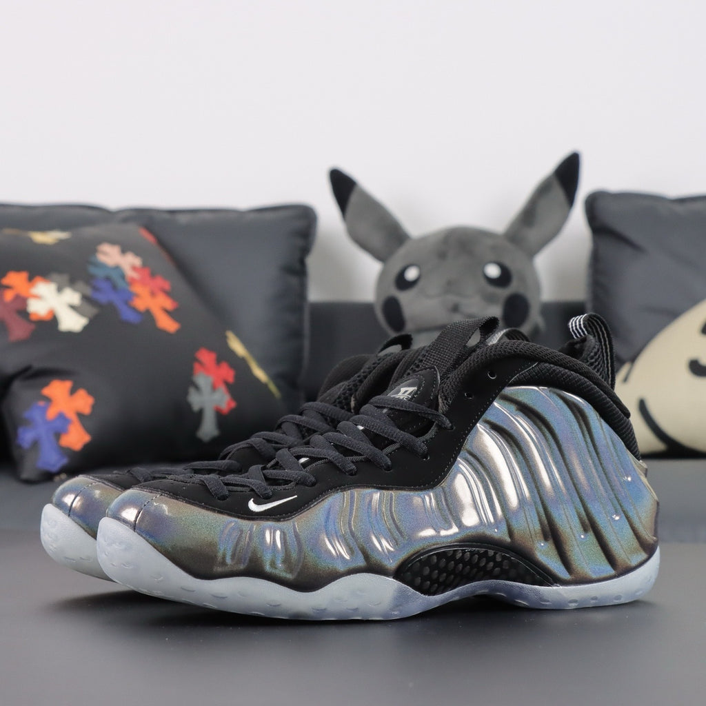 NIKE AIR  Foamposite One Hologram